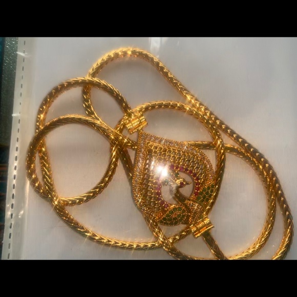 Mother’s Day special Genuine Ruby emerald CZ peacock pendant chain - Picture 7 of 8